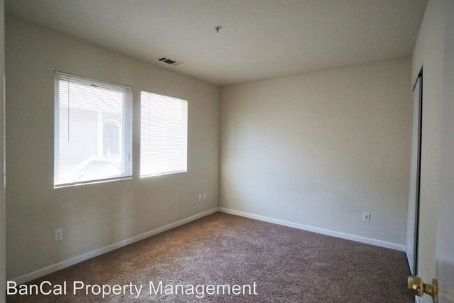 Building Photo - 6920 Commerce Blvd