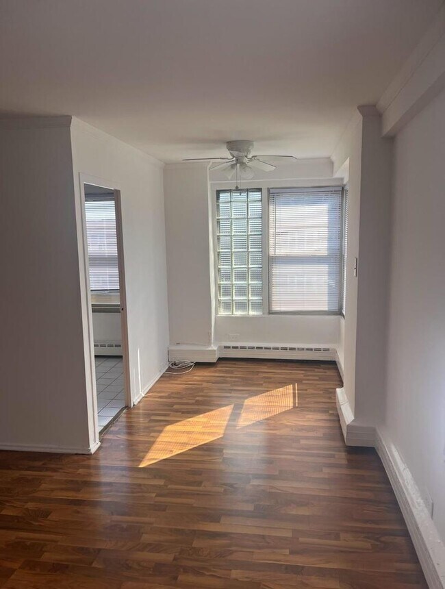 Foto del edificio - 2600 W Berwyn Ave