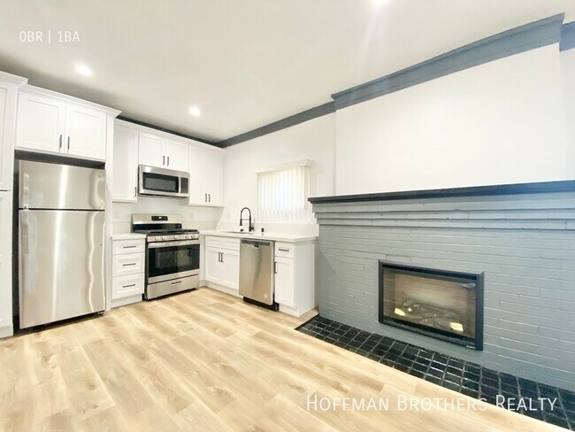 Foto del edificio - 2360 W Washington Blvd
