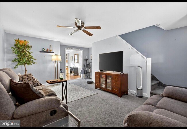 Foto del edificio - 304 Pine St