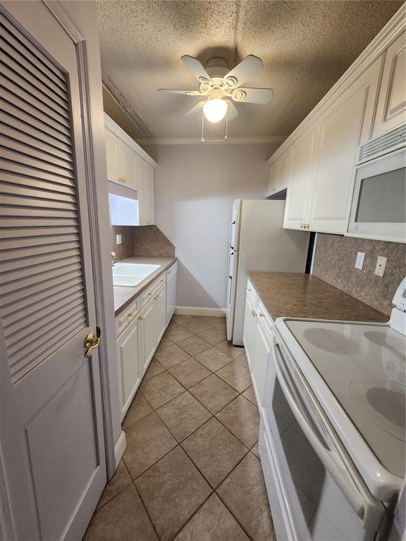 Foto del edificio - 3325 Bayshore Blvd