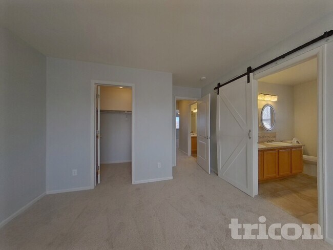 Foto del edificio - 3336 Bexley Dr