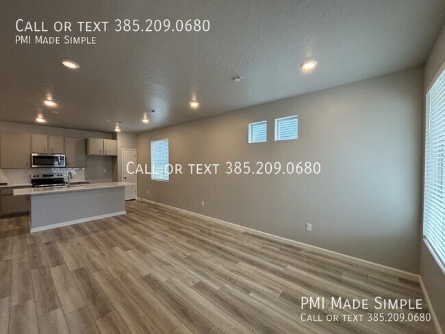 Building Photo - MOVE IN SPECIAL! Brand New 4BR Townhome in...