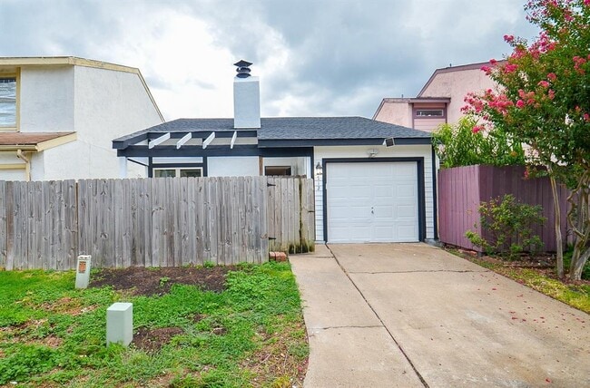Building Photo - 7712 Shadow Hill Ln