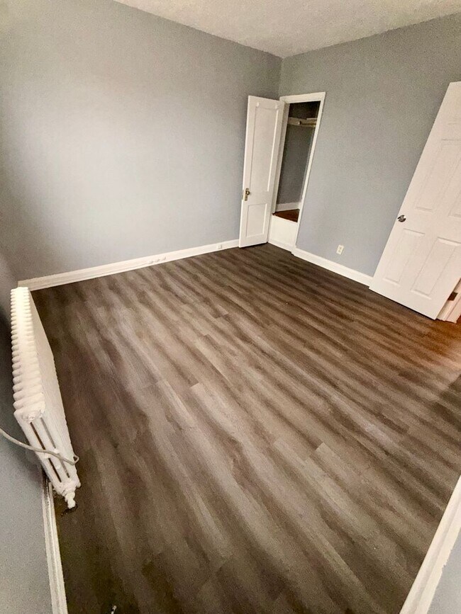 Foto del edificio - 4002 Edgewood Rd