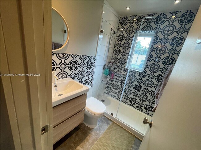 Foto del edificio - 6321 SW 43rd St