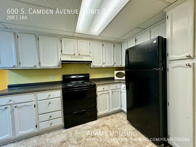 Foto del edificio - Newly Renovated 2 Bedroom Apartment