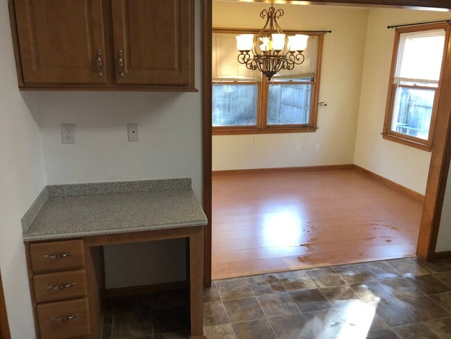 Photo - 837 Lex St House