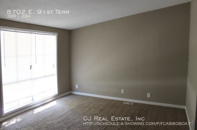 Foto del edificio - 8702 E 91st Terrace