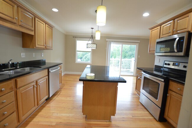 Foto del edificio - 232 Newberry Ln