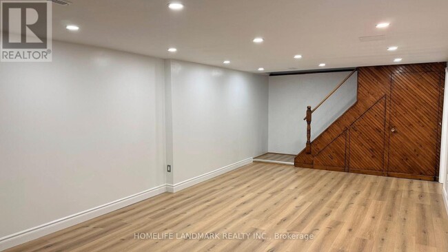 Building Photo - 26 Kentish Crescent