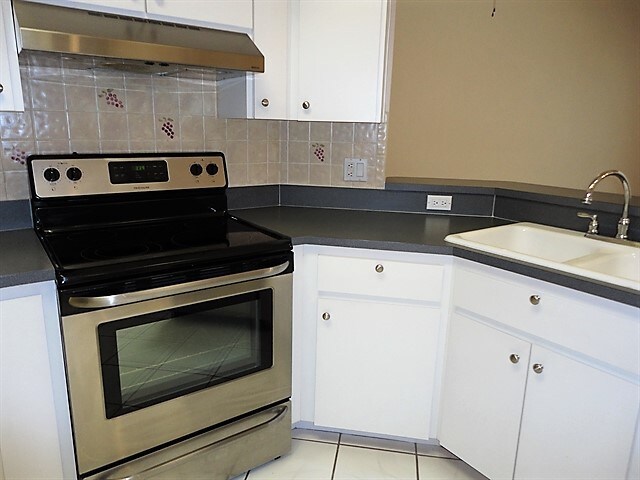 Foto del edificio - 1427 Kinsmere Dr