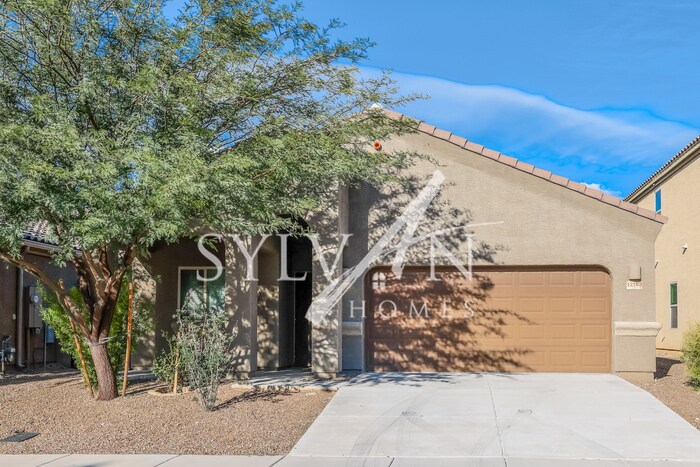 Must see 3 BR, 2.5 BA home