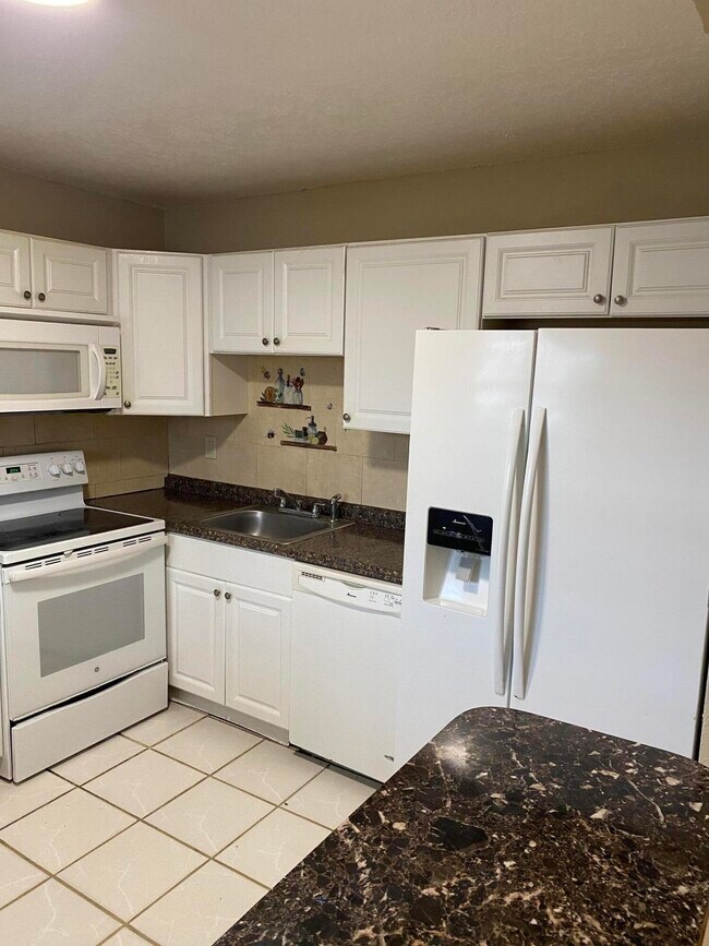 Foto del edificio - 5653 Barnstead Cir