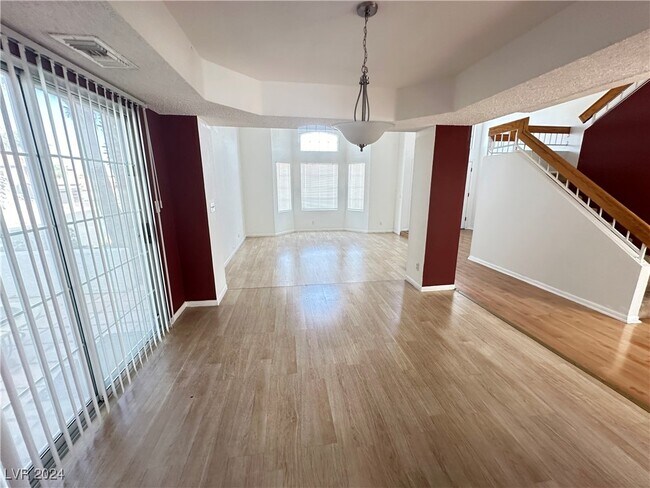 Foto del edificio - 2616 Frontera Rd