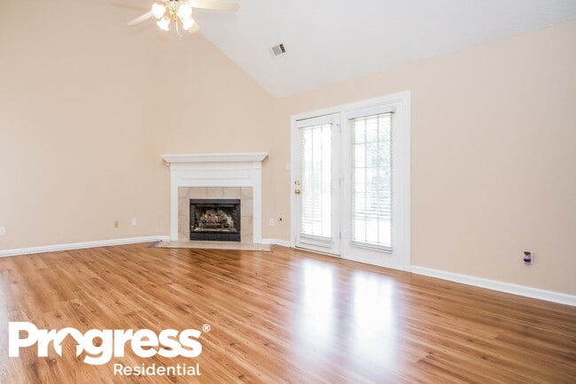 Building Photo - 9441 Club Walk Ct