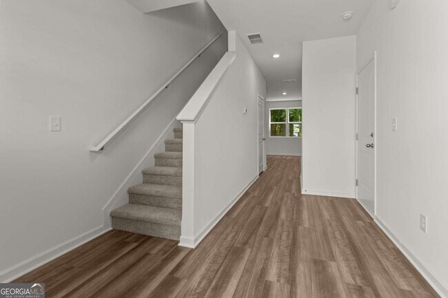 Building Photo - 59 Ingleton Dr