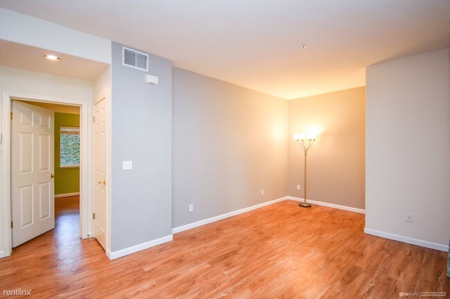 Building Photo - 5455 Sanchez Dr