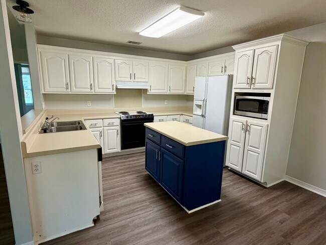 Foto del edificio - 4633 Ridge Pointe Dr