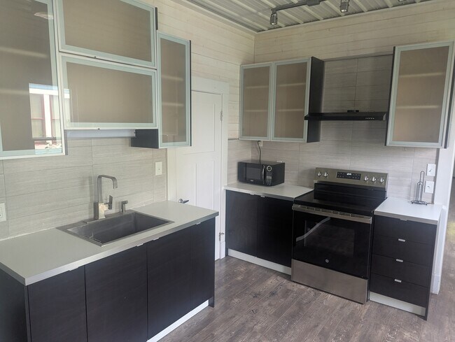 Foto del edificio - 746 Orange St