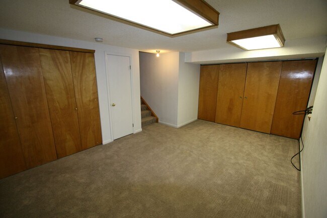 Foto del edificio - Tri-Level Home in Thornton, CO