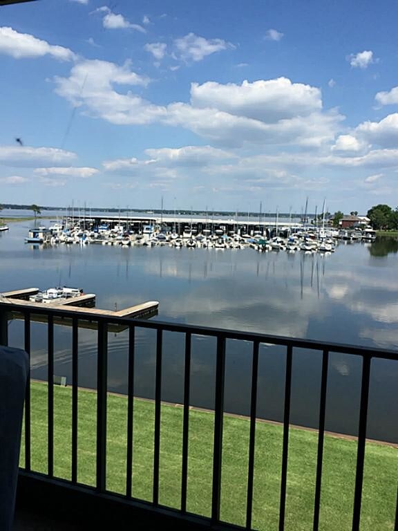 12600 Melville Dr Unit 310A, Montgomery, TX 77356 Condo for Rent in Montgomery, TX