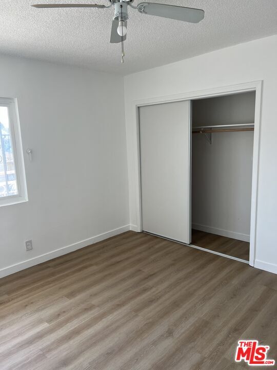 Foto del edificio - 225 W Century Blvd