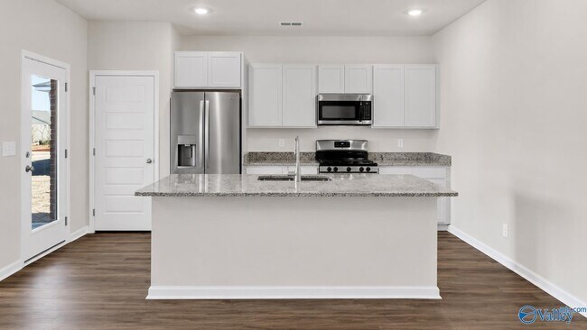Building Photo - 126 Betty Williams Dr