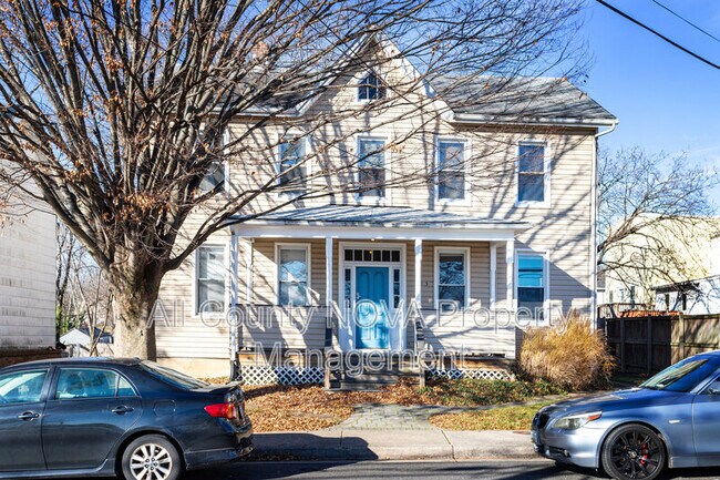 Foto del edificio - 305 9th St