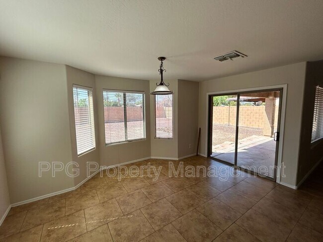 Building Photo - 8837 W Preston Ln