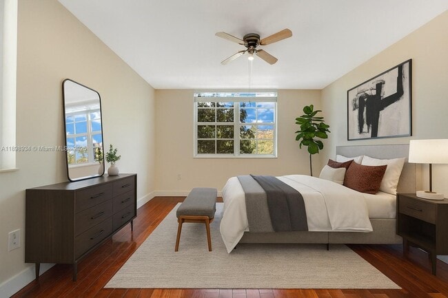 Building Photo - 19555 E Country Club Dr