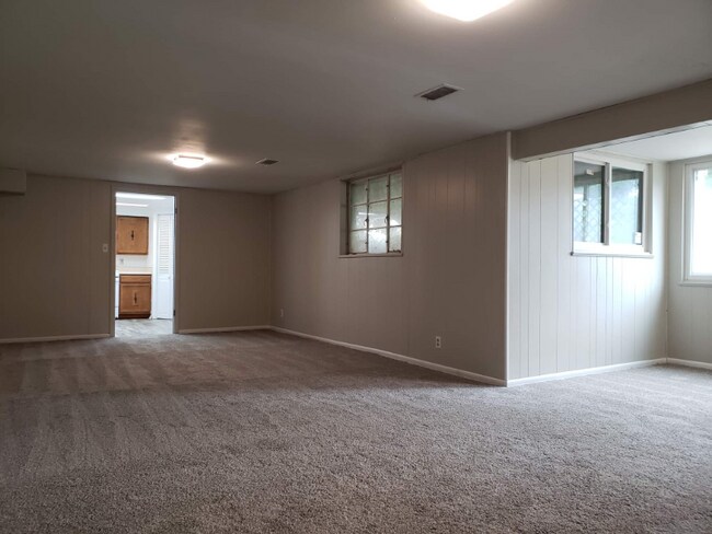 Foto del edificio - 9701 Kessler St