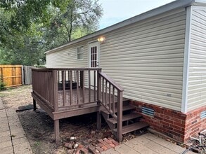 Building Photo - 16506 Leafy Meadow Dr