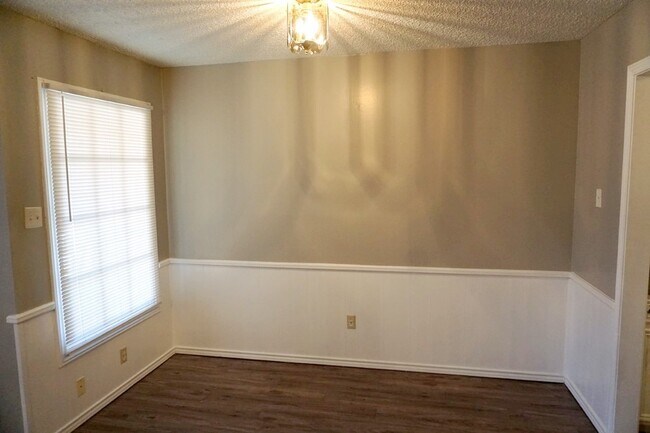 Foto del edificio - 2202 32nd St