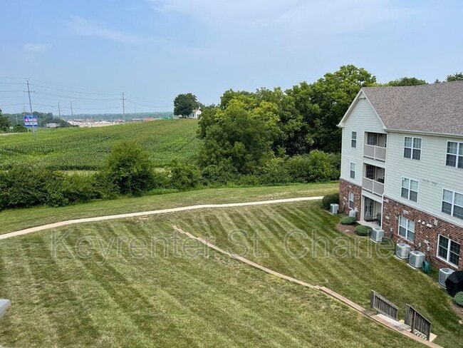 Building Photo - 1331 Piedmont Cir