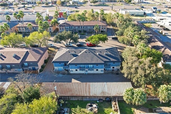 Foto del edificio - 15 E McIntyre St