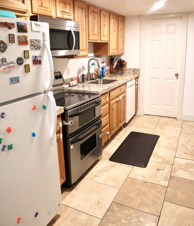 Building Photo - 6007 S 115 W