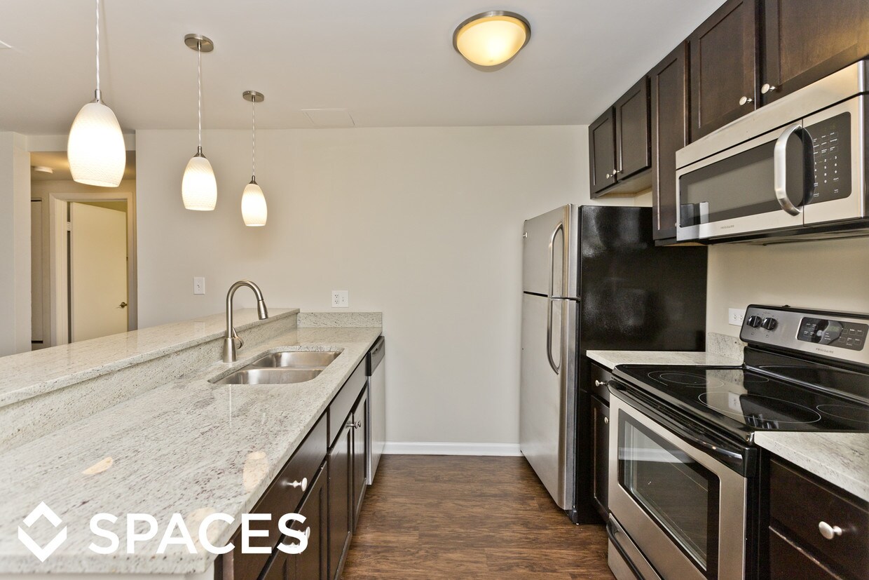 Foto principal - 1818 N Halsted St