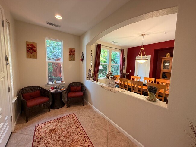 Foto del edificio - Coming September - Beautiful Deerfield Home in One of Scotts Valley's Most Desirable Neighborhoods