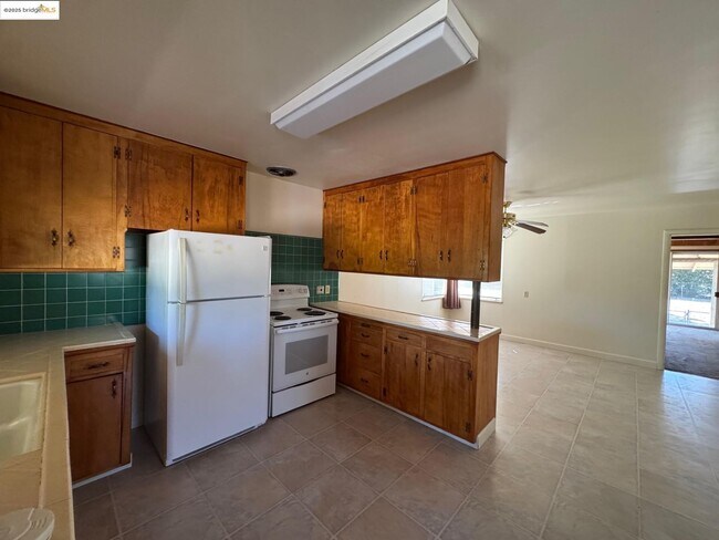 Foto del edificio - 4764 Sellers Ave
