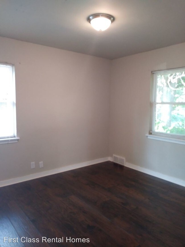 Building Photo - 3 br, 1 bath House - 231 Cleveland St