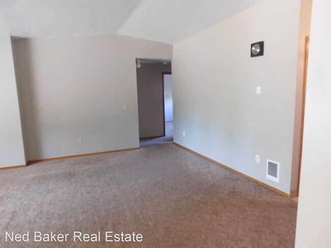 Foto del edificio - 3 br, 2 bath House - 5074 Melinda Ct. S