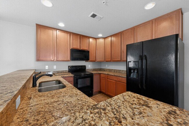 Foto del edificio - Wonderful 2 bed/2 bath condo near Centerra in Loveland