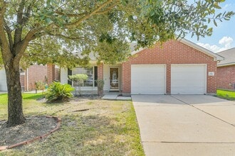 Building Photo - 8331 Loetsch Ridge Way