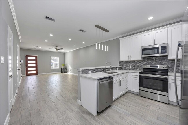 Foto del edificio - 4903 Mallow St