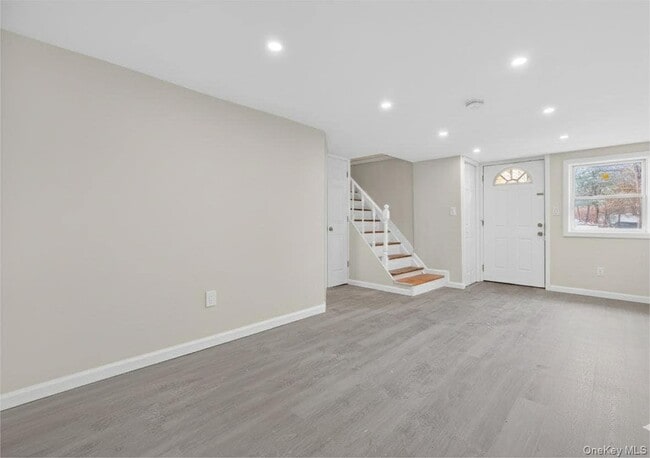 Building Photo - 149 Lewis Ln