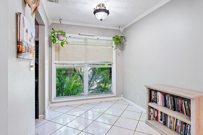 Foto del edificio - 733 Hummingbird Way
