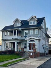 Building Photo - 3341 Desota Ave