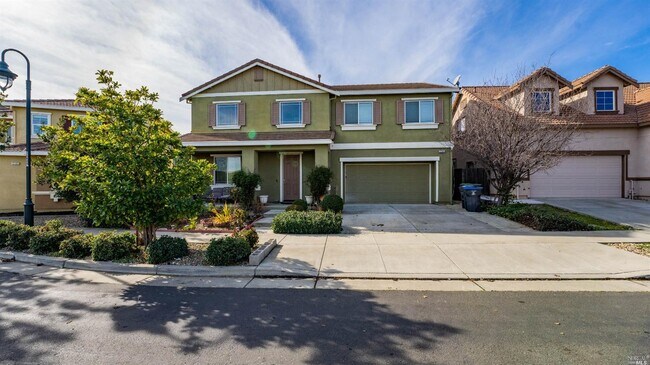 Building Photo - 2145 Saddlebred Dr