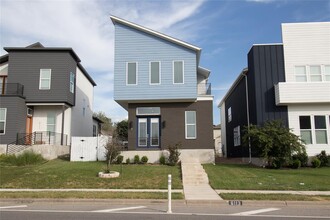 Building Photo - 6113 Sendero Hills Pkwy